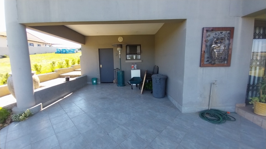 6 Bedroom Property for Sale in Deneysville Free State